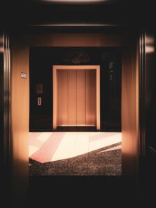 elevator 1